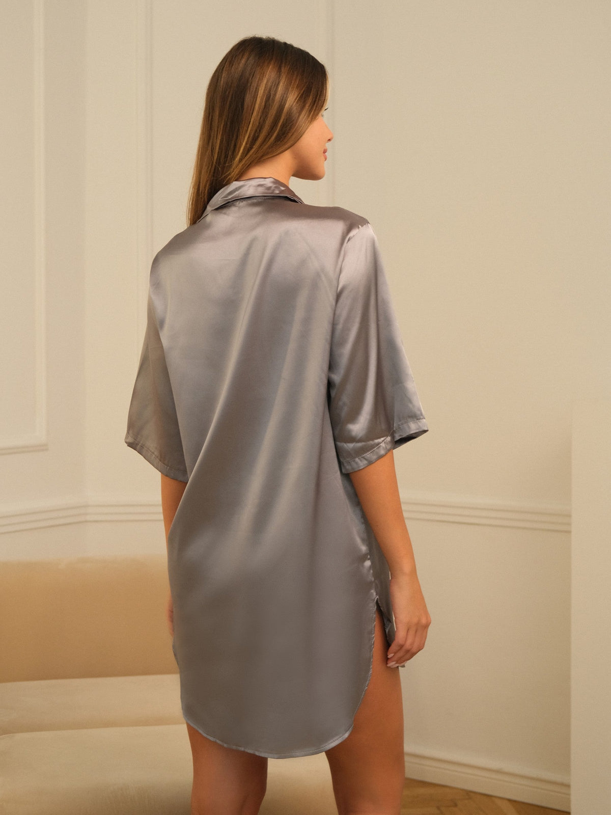 Noelia Satin-Nachthemd – Grau