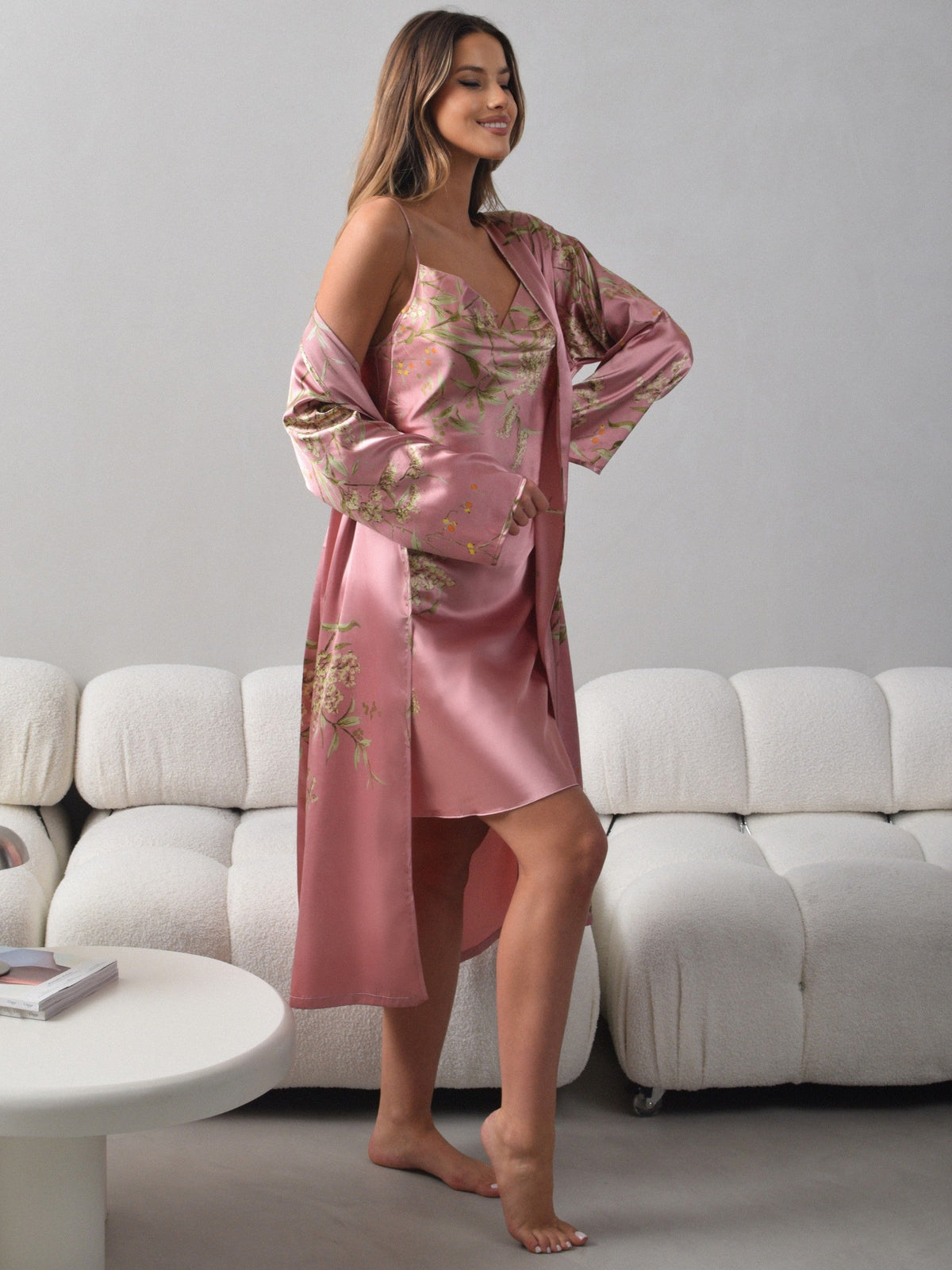 Carmina Satin-Kimono – Grün